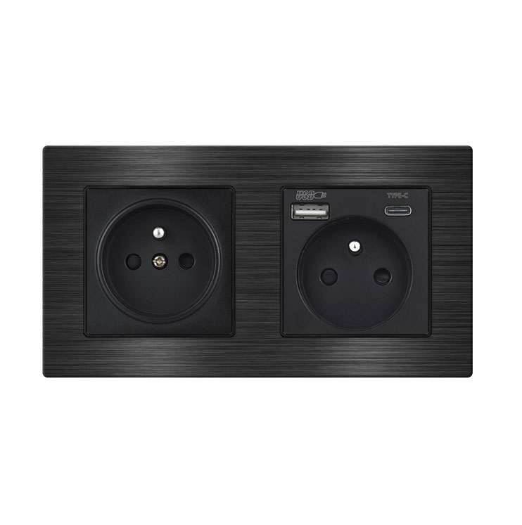 UNIC Elektrick� z�suvka 2x230V+USB+USB C 5V/2,1A Rychl� nab�jen�,v r�me�ku 153mm slitina hlin�ku �ern�