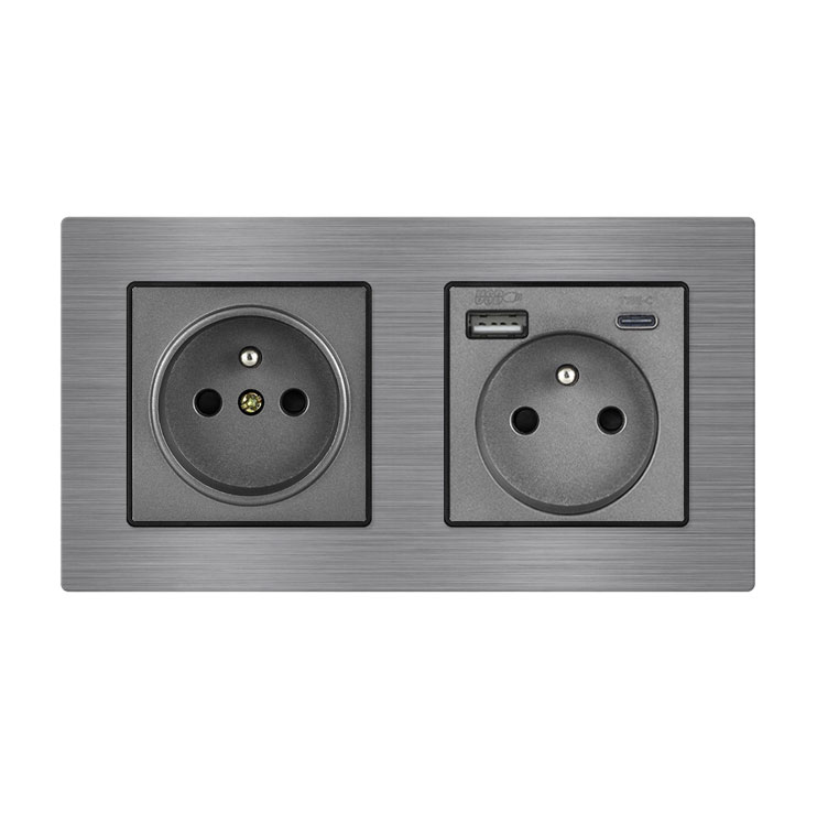 UNIC Elektrick� z�suvka 2x230V+USB+USB C 5V/2,1A (rychl� nab�jen�) v r�me�ku 153mm, slitina hlin�ku �ed�