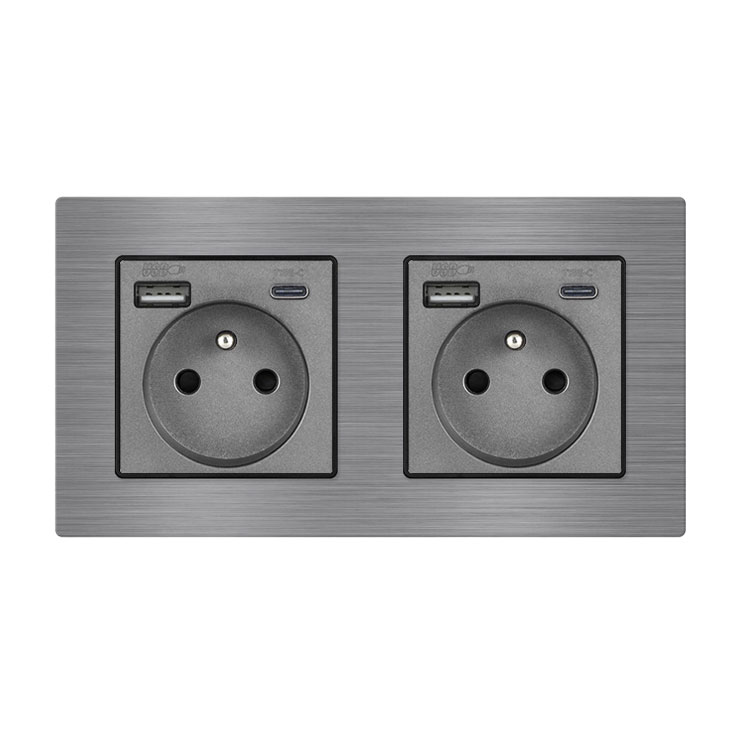 UNIC Elektrick� z�suvka 2x (230V+USB+USB C 5V/2,1A) rychl� nab�jen�, v r�me�ku 153mm, slitina hlin�ku �ed�