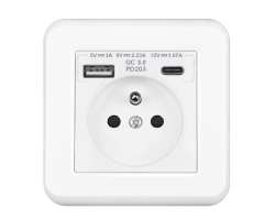 UNIC Elektrick� z�suvka 230V+USB+USB C 5V Rychl� nab�jen�, v�etn� r�me�ku, plast b�l� - 284 K�