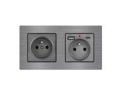 UNIC Elektrick� z�suvka 2x230V+USB+USB C 5V/2,1A v r�me�ku 153mm, slitina hlin�ku �ed� - 375 K�