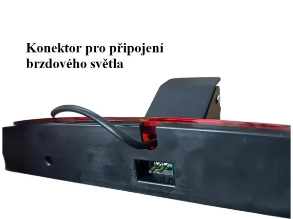 parkovaci kamera cvbs/ ahd v brzdovem svetle pro iveco daily  2015-2017, 4pin / cinch