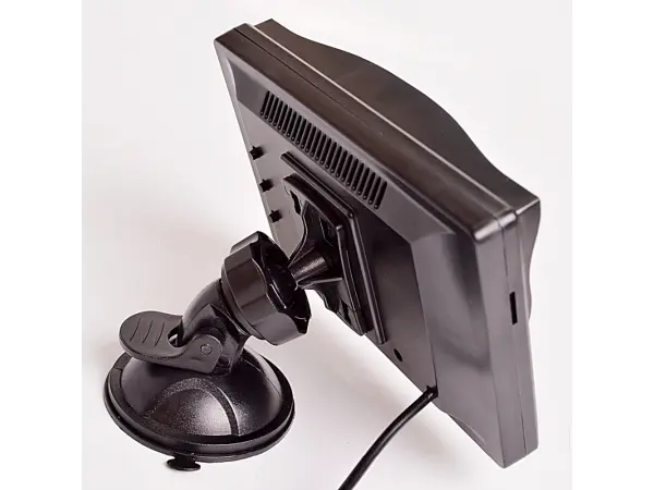 lcd 5"  monitor c0070 pro parkovaci kameru,  na palubku i s prisavkou na sklo