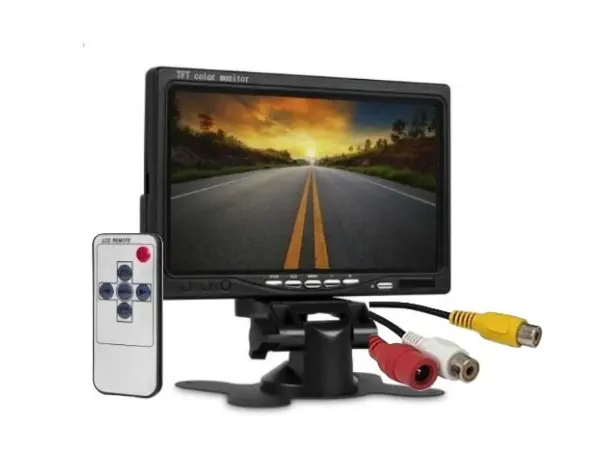 lcd 7"  r008 cinch pro parkovaci kameru a jine video mont. na palubku