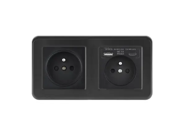 unic elektricka zasuvka 2x230v+usb+usb c 5v/2,1a (rychle nabijeni) plast cerna v ramecku 153mm
