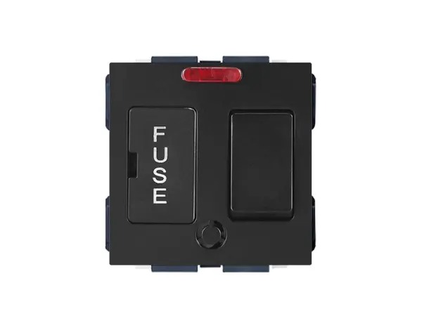 sran zasuvka 230v+2xusb5v + vypinac s pojistkou a kontrolkou s cernym sklenenym rameckem 