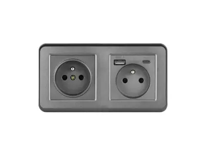 UNIC Elektrick� z�suvka 2x230V+USB+USB C 5V/2,1A (rychl� nab�jen�) plast �ed� v r�me�ku 153mm