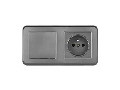 UNIC Elektrick� z�suvka 230V + vyp�na� jednop�lov� �.1, v r�me�ku 153mm, plast �ed�