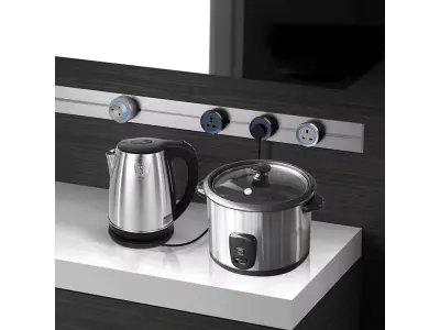 VoltLine povrchov� z�suvkov� li�ta (100 cm, �ern�, pro 5-10 modul�): Flexibiln� nap�jen� pro v� prostor.